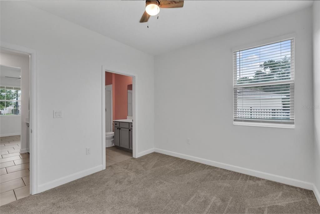 For Sale: $375,000 (4 beds, 3 baths, 2109 Square Feet)