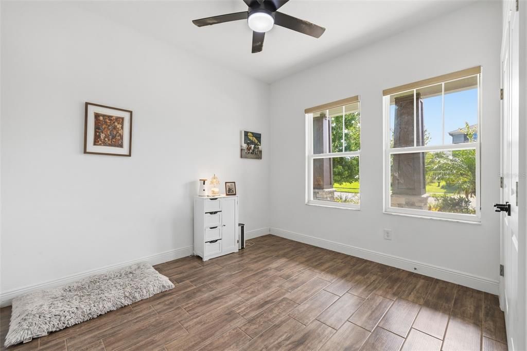En Venta: $559,900 (4 camas, 3 baños, 2494 Pies cuadrados)