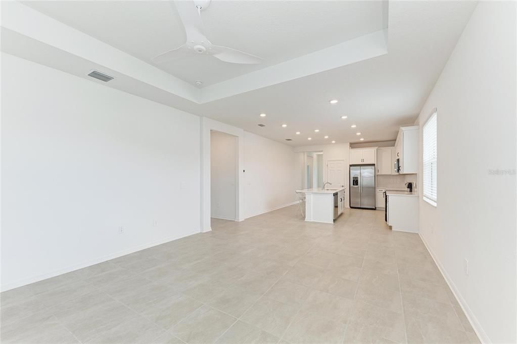 For Sale: $499,000 (3 beds, 2 baths, 1743 Square Feet)