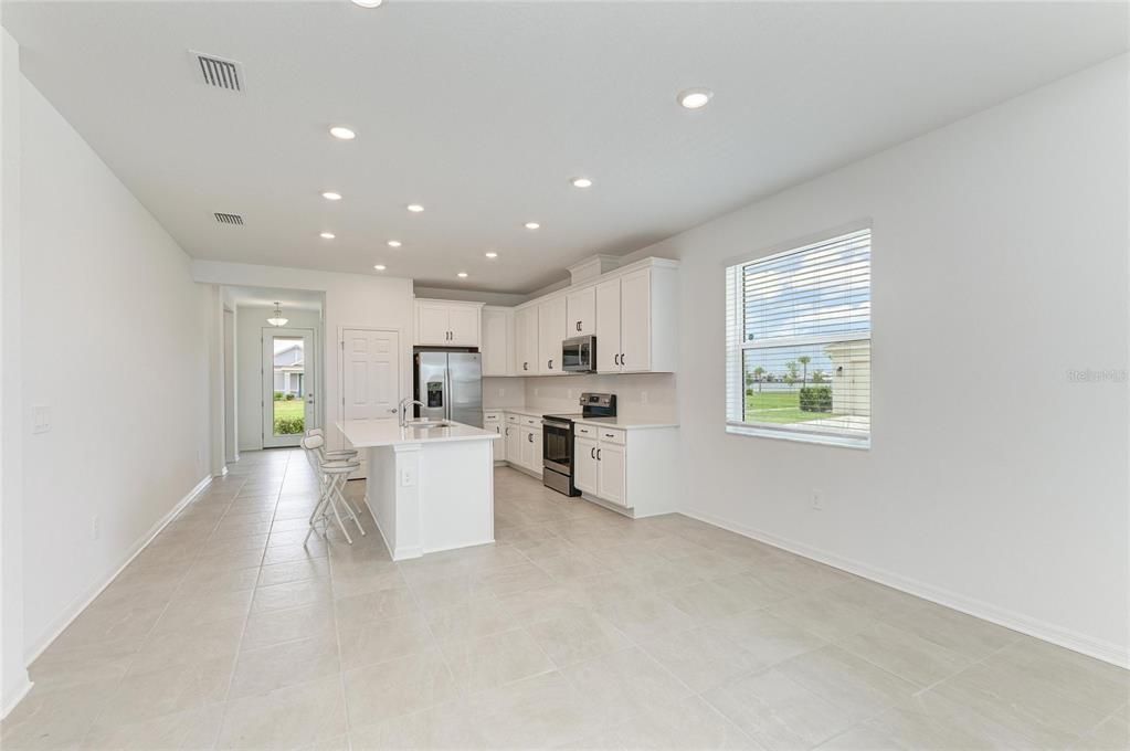 For Sale: $499,000 (3 beds, 2 baths, 1743 Square Feet)
