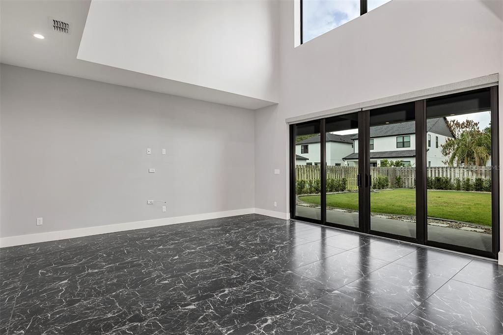 For Sale: $899,000 (5 beds, 2 baths, 2858 Square Feet)