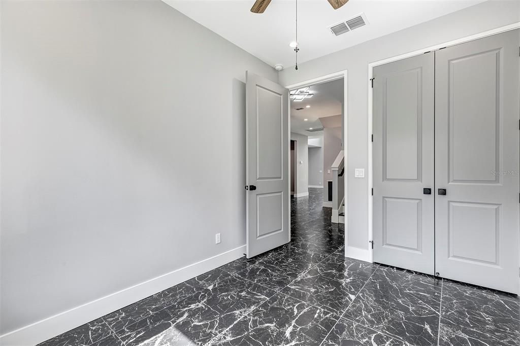 For Sale: $899,000 (5 beds, 2 baths, 2858 Square Feet)