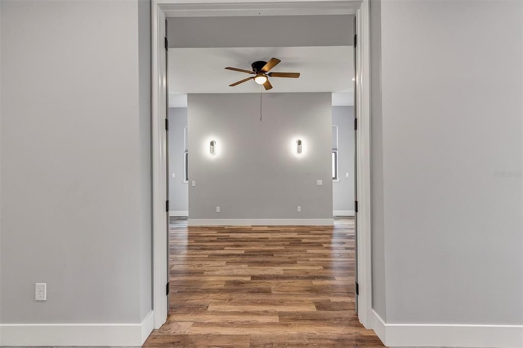For Sale: $899,000 (5 beds, 2 baths, 2858 Square Feet)