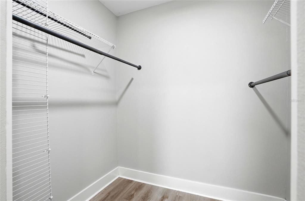 For Sale: $349,000 (3 beds, 2 baths, 1137 Square Feet)