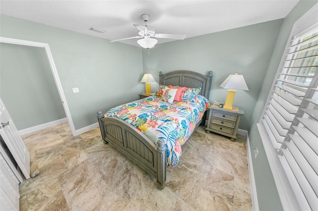 For Sale: $799,900 (3 beds, 2 baths, 2285 Square Feet)