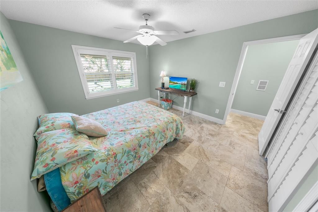 For Sale: $799,900 (3 beds, 2 baths, 2285 Square Feet)