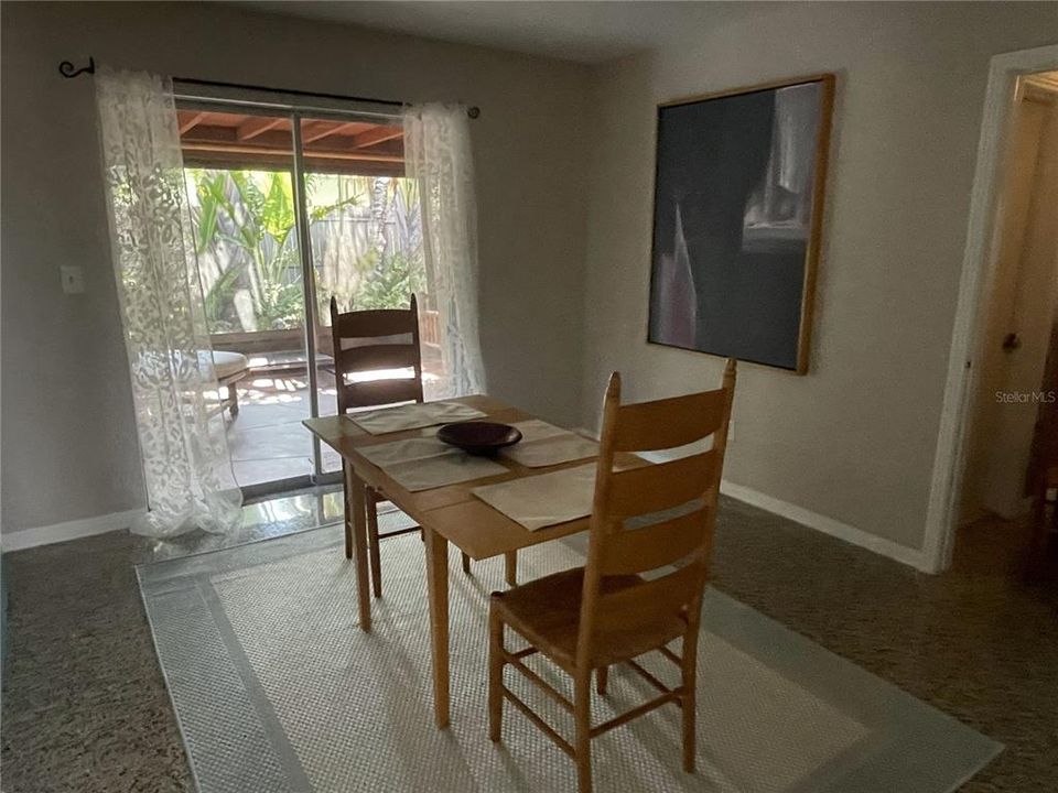 For Rent: $3,600 (3 beds, 2 baths, 1539 Square Feet)