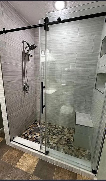 На продажу: $242,500 (2 спален, 1 ванн, 1148 Квадратных фут)