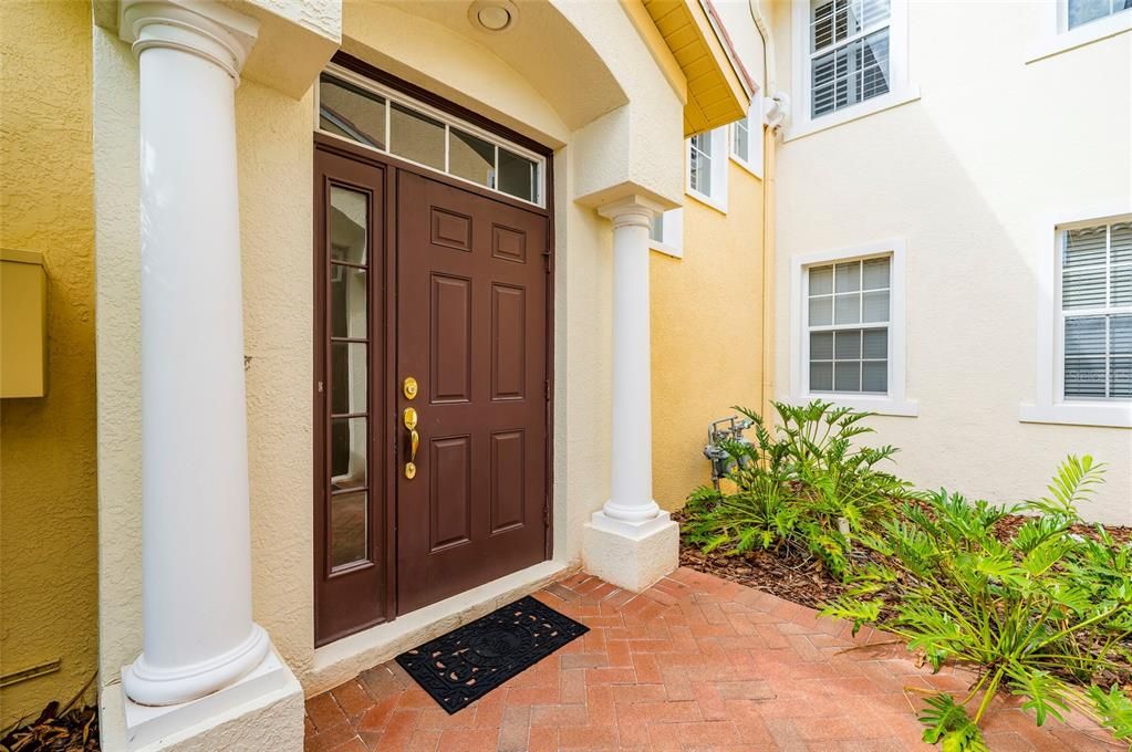 For Sale: $449,900 (3 beds, 2 baths, 2434 Square Feet)