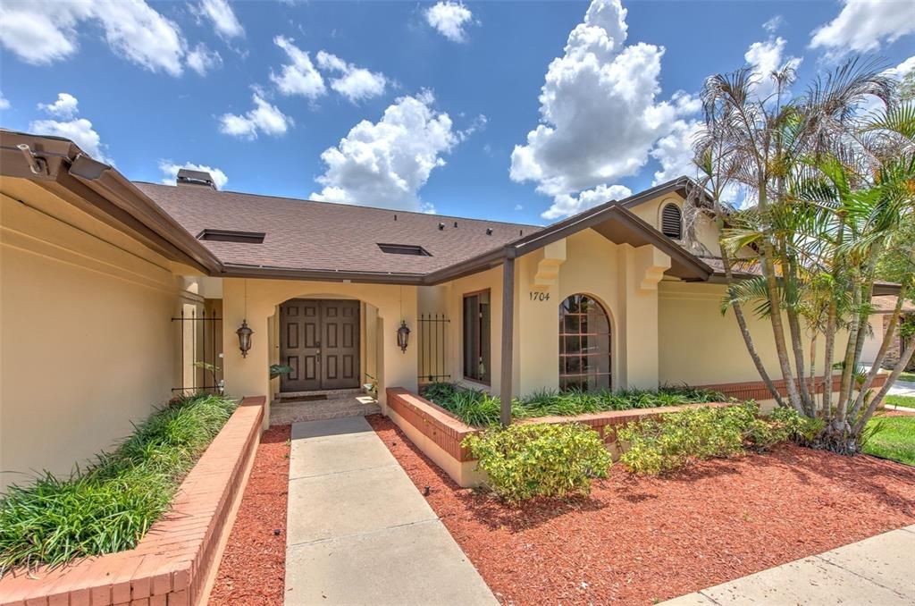 For Sale: $769,000 (5 beds, 4 baths, 3311 Square Feet)
