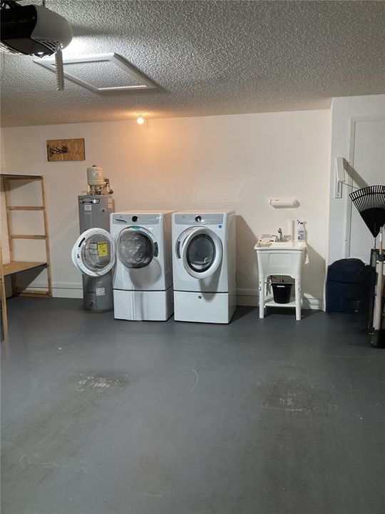 В аренду: $1,800 (2 спален, 2 ванн, 1360 Квадратных фут)