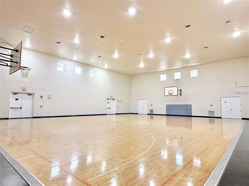 В аренду: $1,875 (2 спален, 2 ванн, 1276 Квадратных фут)