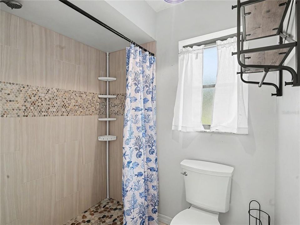 For Sale: $499,999 (2 beds, 2 baths, 1582 Square Feet)