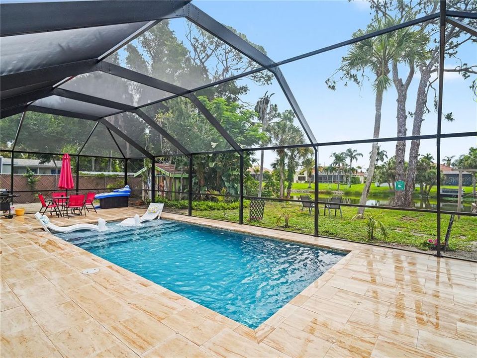 For Sale: $499,999 (2 beds, 2 baths, 1582 Square Feet)