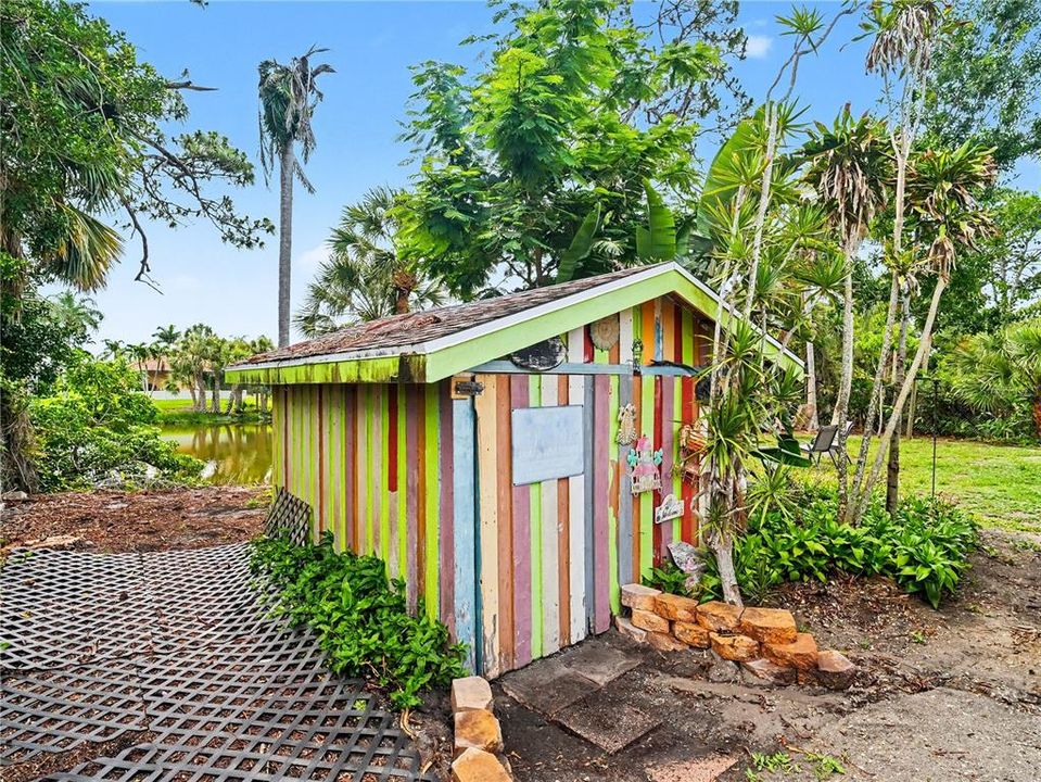 For Sale: $499,999 (2 beds, 2 baths, 1582 Square Feet)
