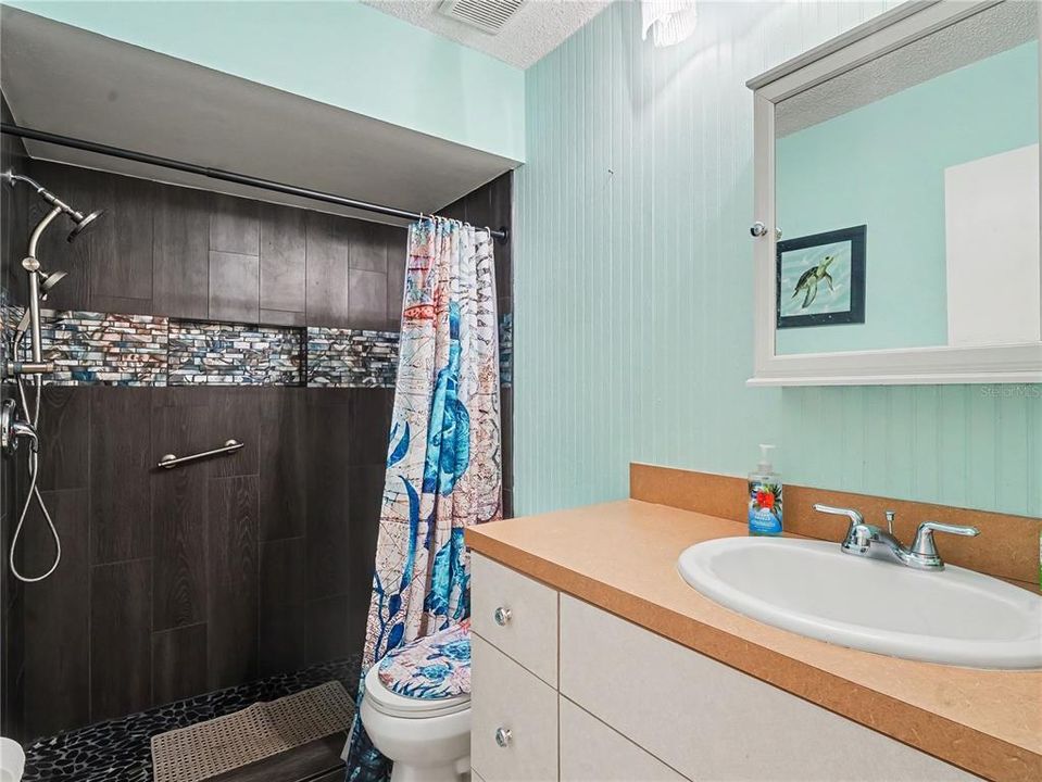 For Sale: $499,999 (2 beds, 2 baths, 1582 Square Feet)