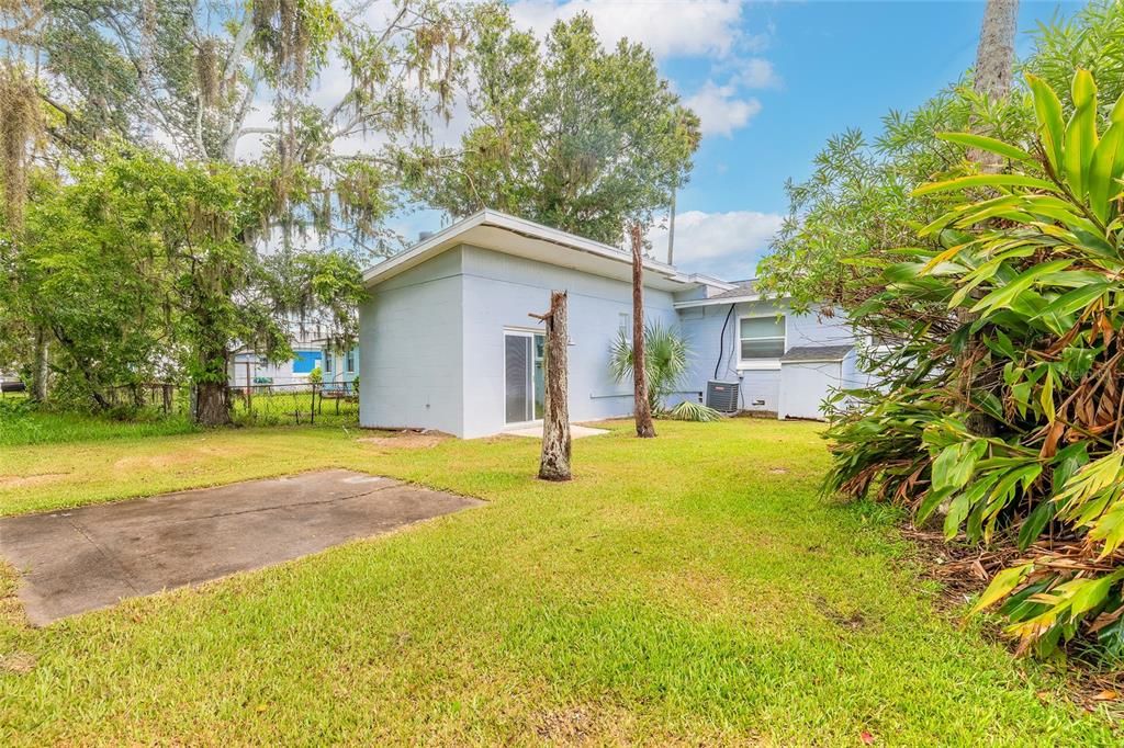 For Sale: $189,900 (3 beds, 2 baths, 1534 Square Feet)