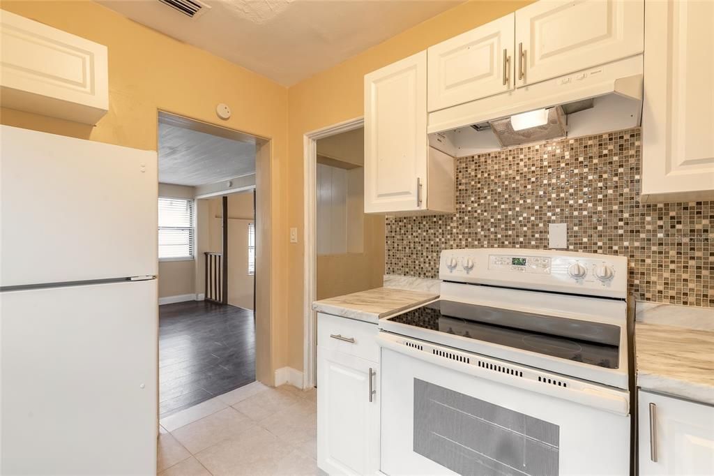 For Sale: $189,900 (3 beds, 2 baths, 1534 Square Feet)