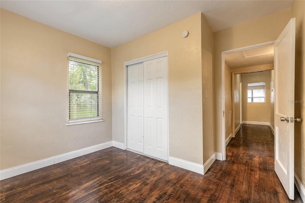 For Sale: $189,900 (3 beds, 2 baths, 1534 Square Feet)