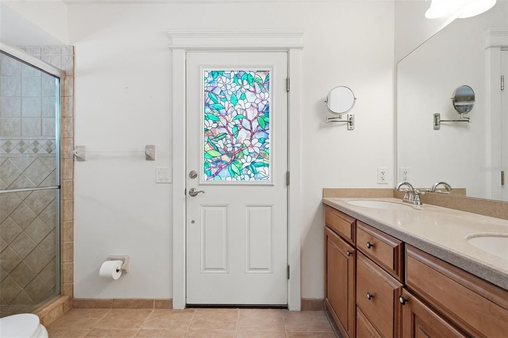 For Sale: $675,000 (4 beds, 2 baths, 2153 Square Feet)