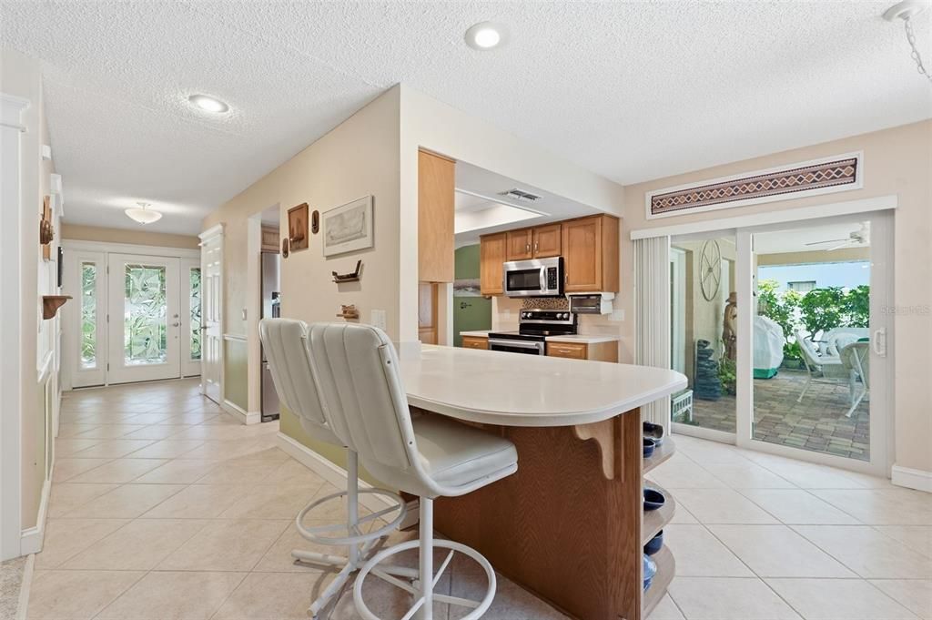 For Sale: $675,000 (4 beds, 2 baths, 2153 Square Feet)