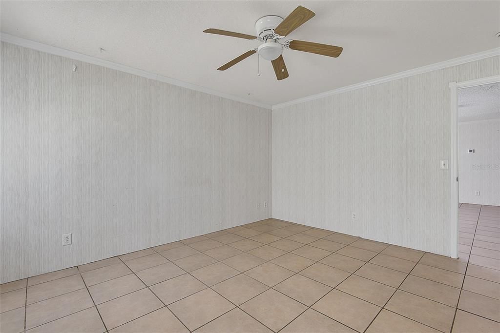 For Sale: $275,000 (3 beds, 2 baths, 2172 Square Feet)