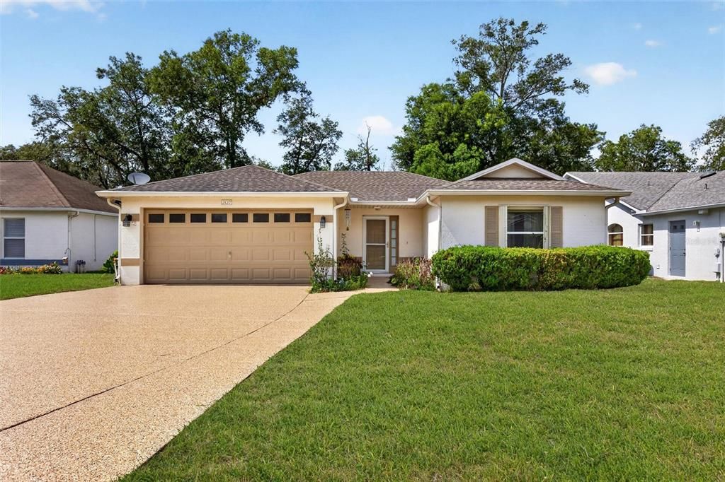 For Sale: $314,900 (2 beds, 2 baths, 1282 Square Feet)