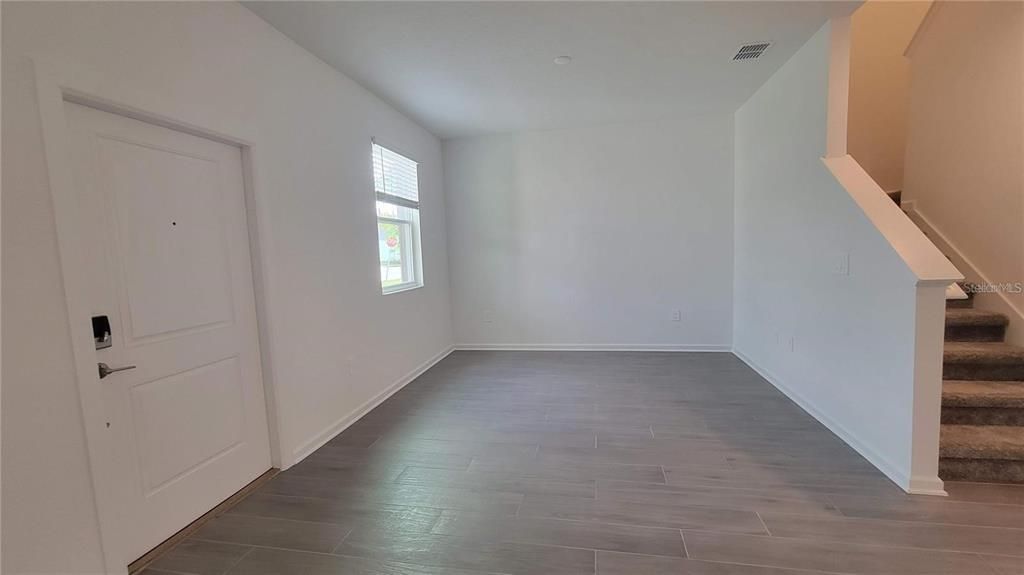 En Renta: $2,500 (3 camas, 2 baños, 1615 Pies cuadrados)