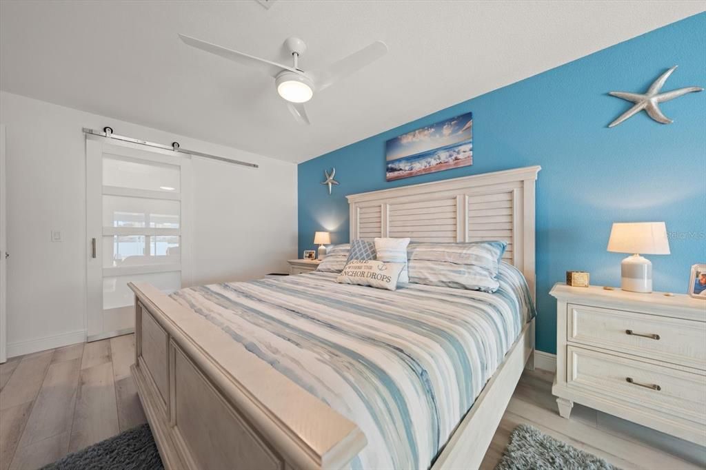 For Sale: $549,000 (2 beds, 2 baths, 1400 Square Feet)