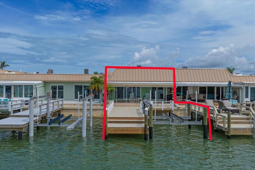For Sale: $549,000 (2 beds, 2 baths, 1400 Square Feet)