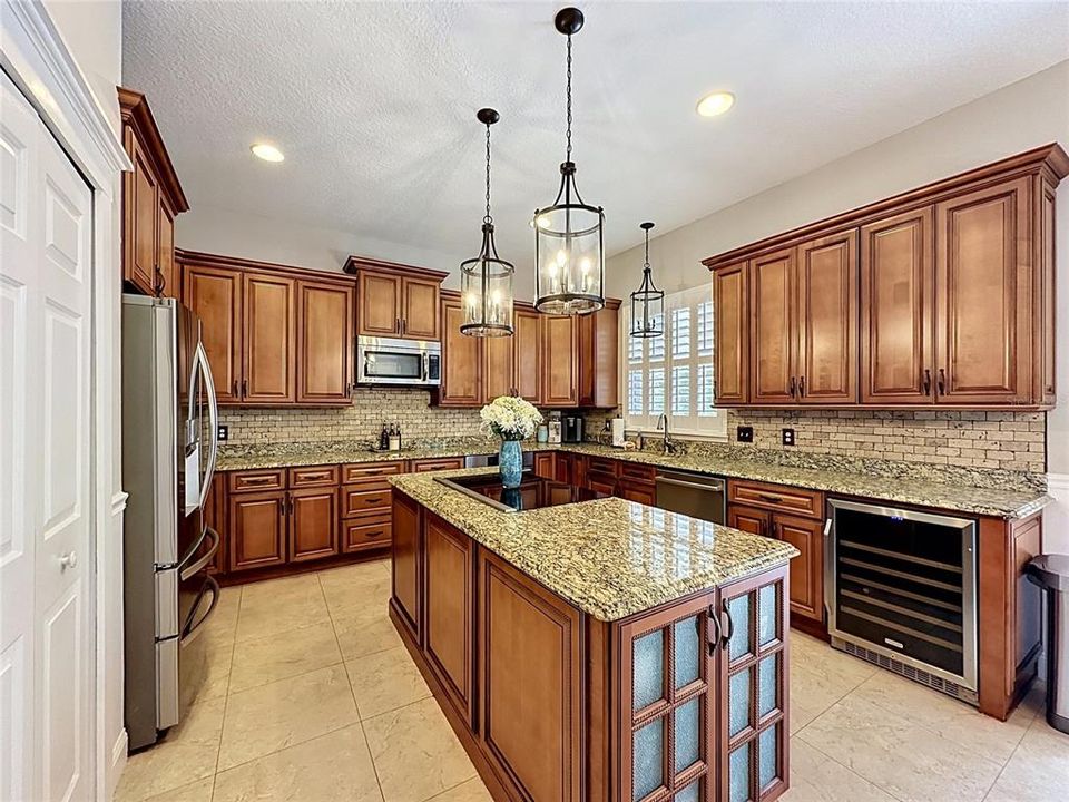 For Sale: $1,175,000 (4 beds, 3 baths, 2816 Square Feet)