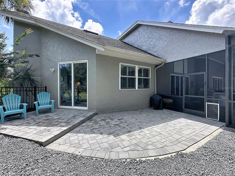For Sale: $1,175,000 (4 beds, 3 baths, 2816 Square Feet)