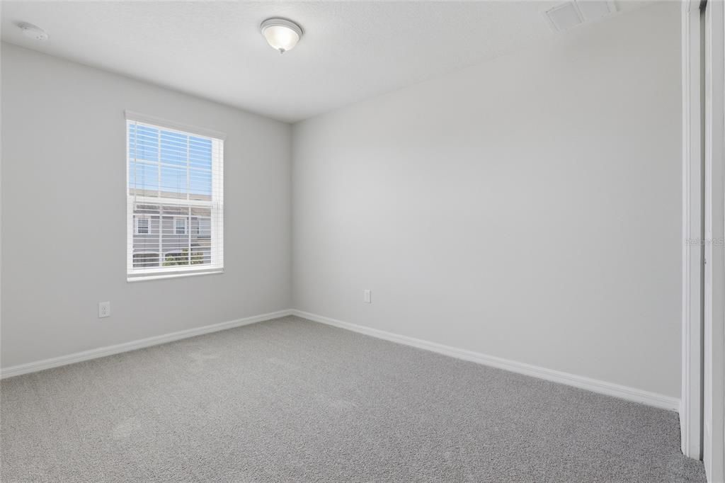For Sale: $285,000 (3 beds, 2 baths, 1576 Square Feet)