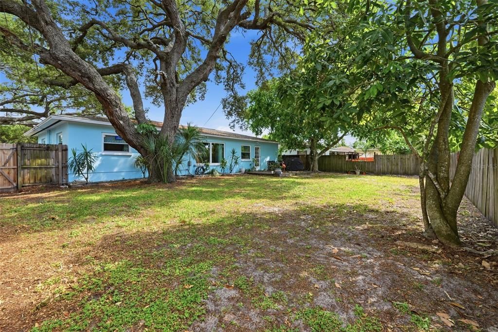 En Venta: $375,000 (2 camas, 1 baños, 1176 Pies cuadrados)