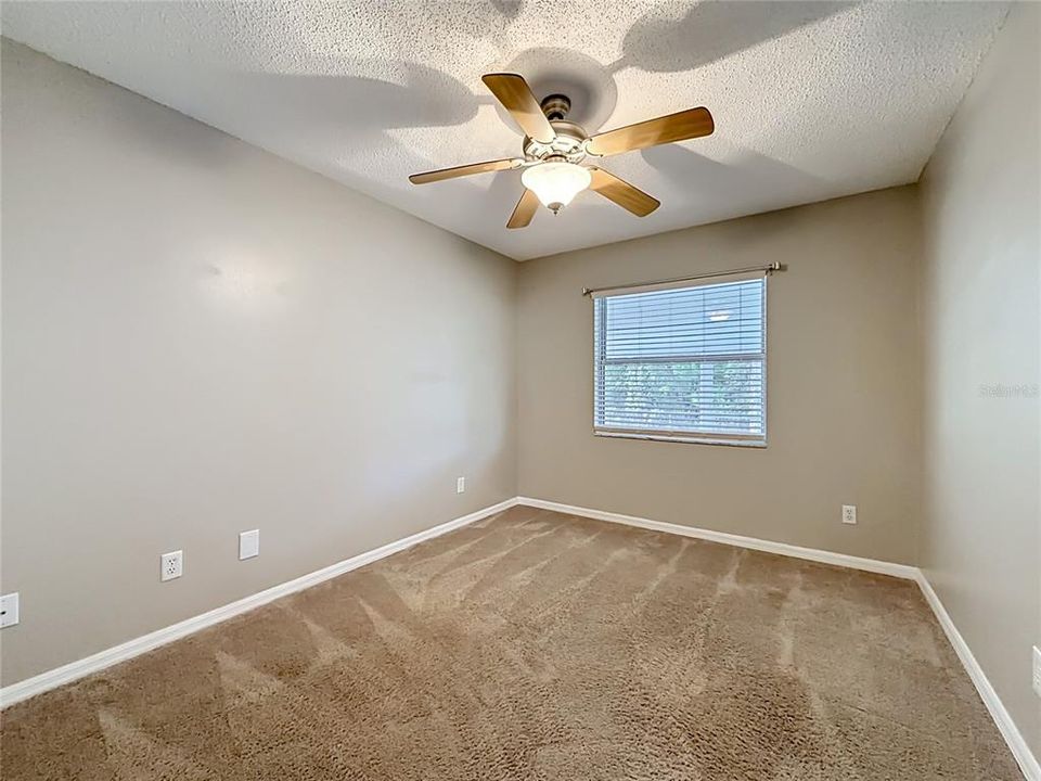 For Sale: $320,000 (3 beds, 2 baths, 1458 Square Feet)