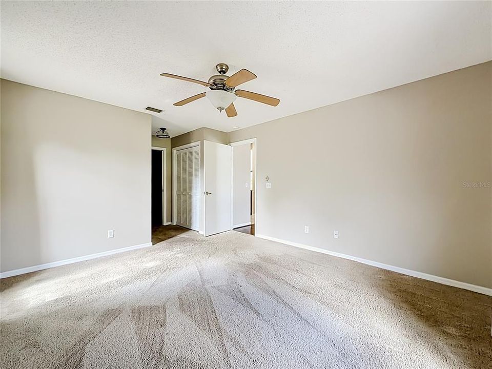 For Sale: $320,000 (3 beds, 2 baths, 1458 Square Feet)