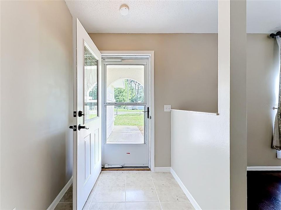 For Sale: $320,000 (3 beds, 2 baths, 1458 Square Feet)