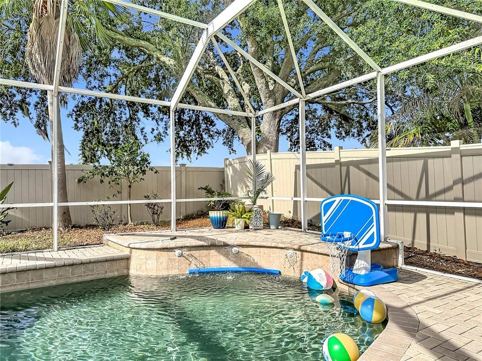 For Sale: $442,000 (4 beds, 2 baths, 2045 Square Feet)