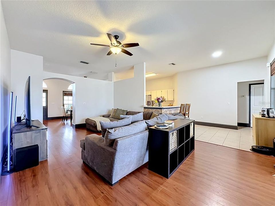 For Sale: $442,000 (4 beds, 2 baths, 2045 Square Feet)