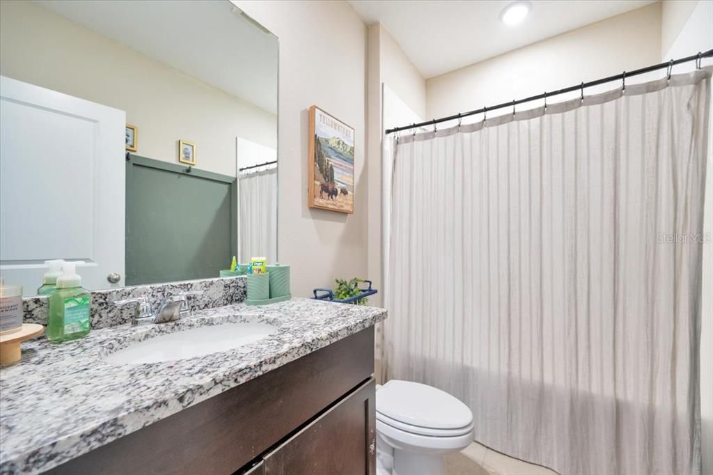 For Sale: $275,000 (3 beds, 2 baths, 1491 Square Feet)