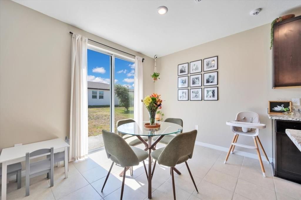 For Sale: $275,000 (3 beds, 2 baths, 1491 Square Feet)