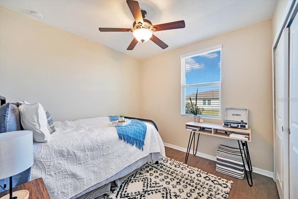 For Sale: $275,000 (3 beds, 2 baths, 1491 Square Feet)