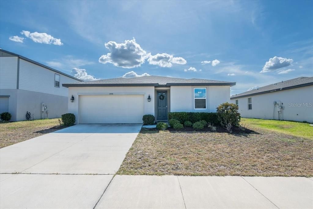 For Sale: $275,000 (3 beds, 2 baths, 1491 Square Feet)