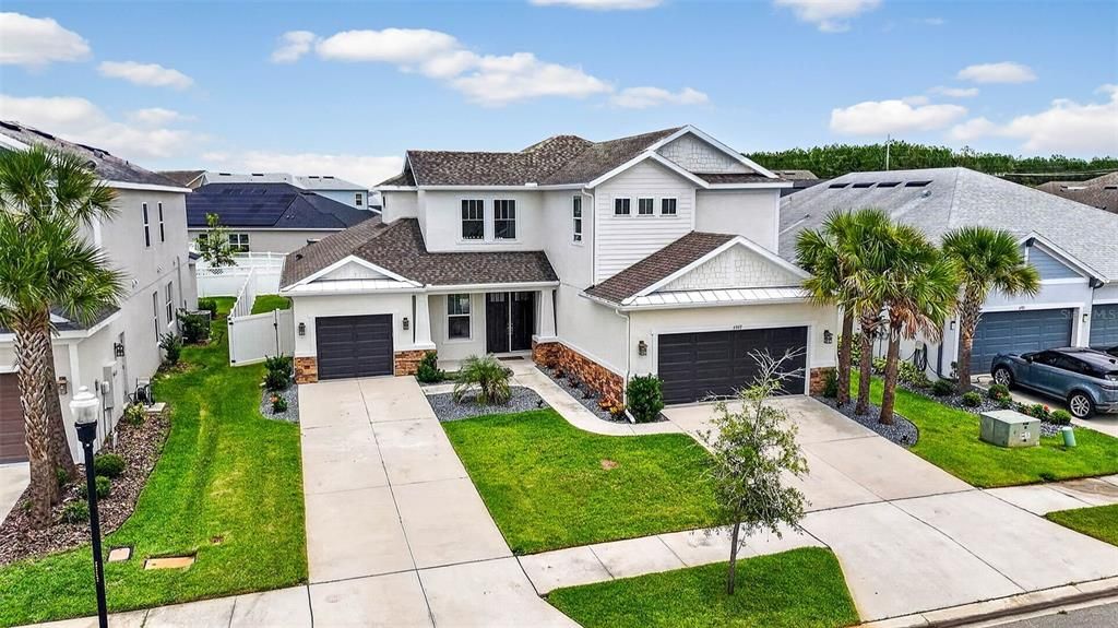 En Venta: $798,900 (5 camas, 4 baños, 3475 Pies cuadrados)