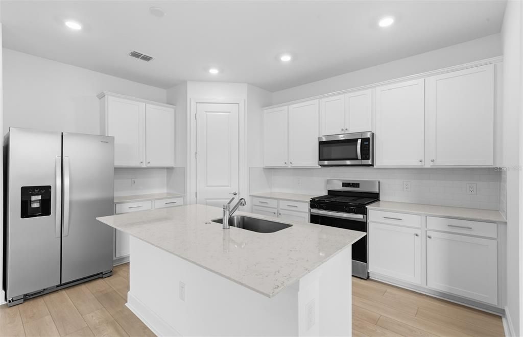 En Venta: $449,945 (3 camas, 2 baños, 1662 Pies cuadrados)