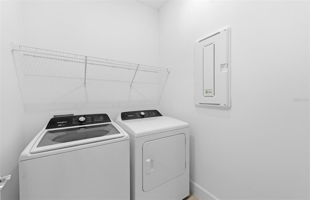 En Venta: $449,945 (3 camas, 2 baños, 1662 Pies cuadrados)