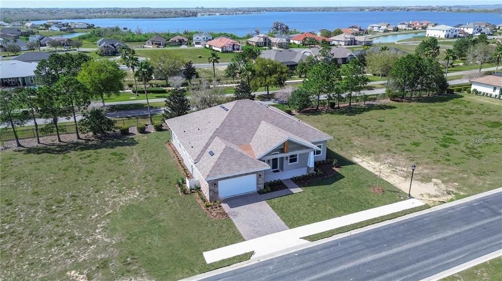 For Rent: $3,000 (4 beds, 3 baths, 2904 Square Feet)