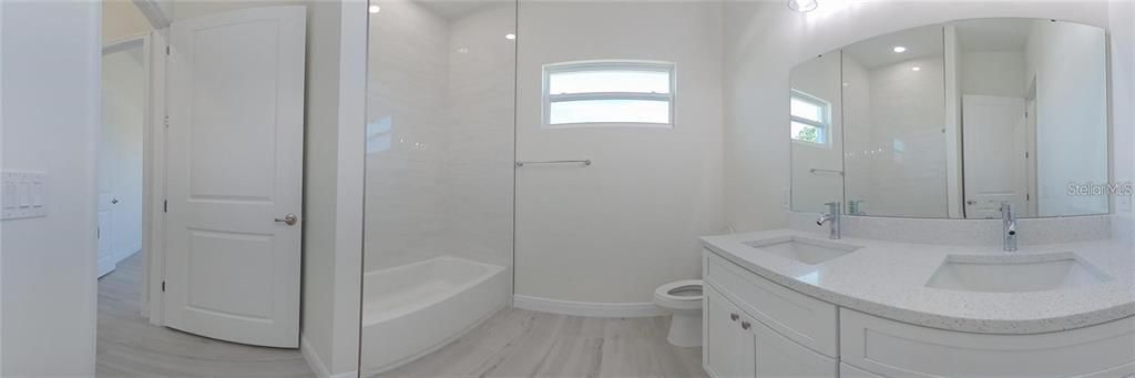 For Rent: $3,000 (4 beds, 3 baths, 2904 Square Feet)