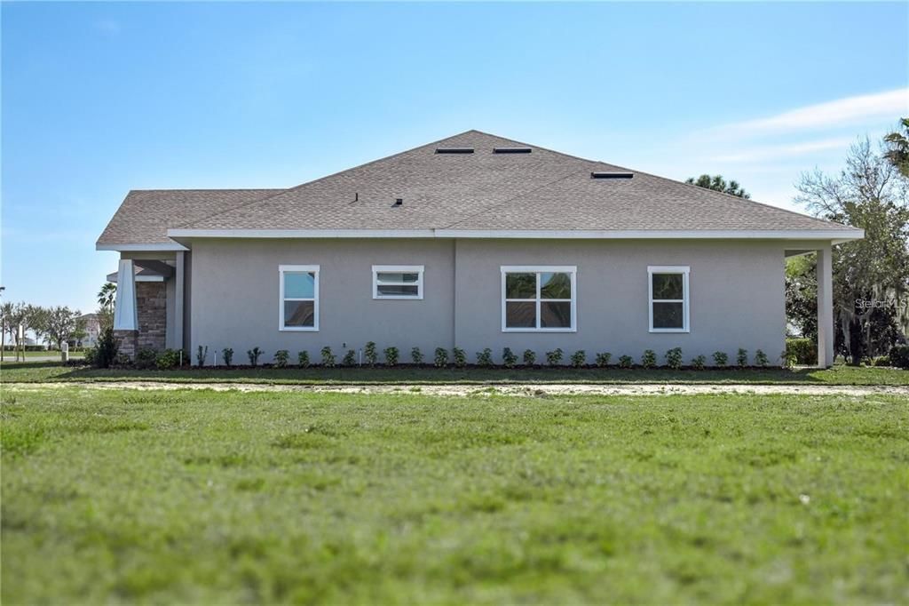 For Rent: $3,000 (4 beds, 3 baths, 2904 Square Feet)