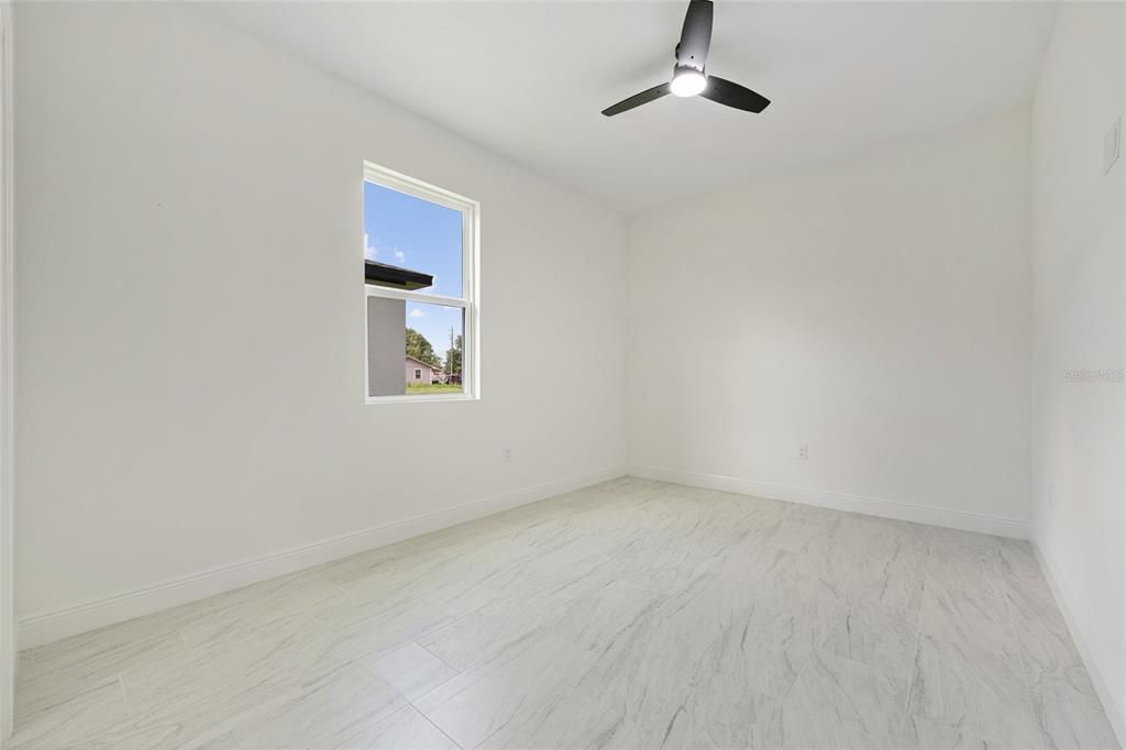For Sale: $360,000 (3 beds, 2 baths, 1303 Square Feet)